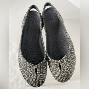 CROCS Olivia II Leopard Slingback Flats Sz 8 W